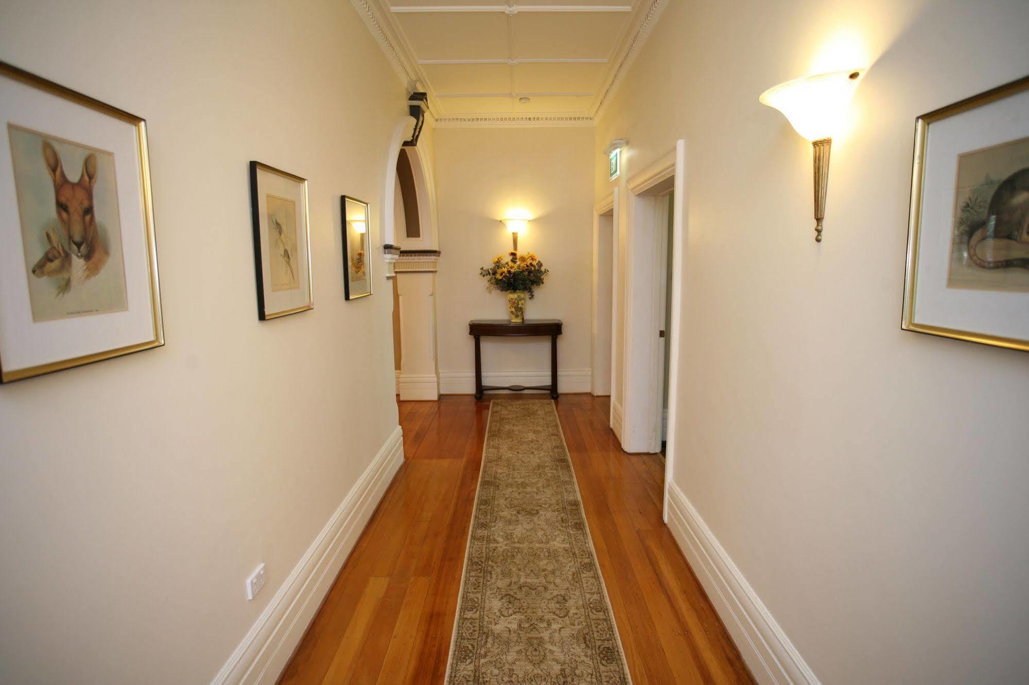 Darcy'S Hotel Sidney Exterior foto
